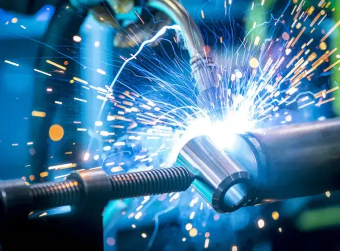 Welding Hydraulic Cylinders